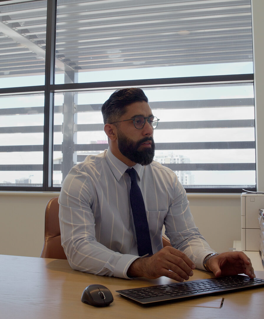 Why choose Dr Usama Shahid as your stress urinary incontinence subspecialist?