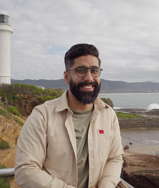 Meet
Dr Usama Shahid